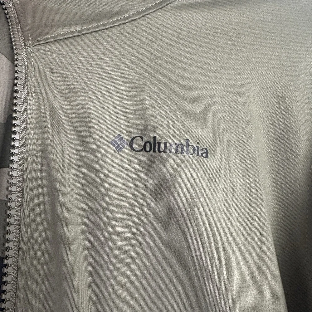 Columbia Kids‎ Reversible Jacket Size Large Green Camo Outdoors